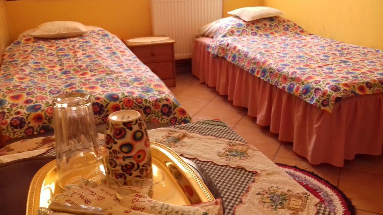 Ferienwohnung Dom Na Ludowo W Brzeznicy Brzeznica  Exterior foto